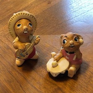 Vintage Pendelfin Rabbits Hand Painted Stonecraft